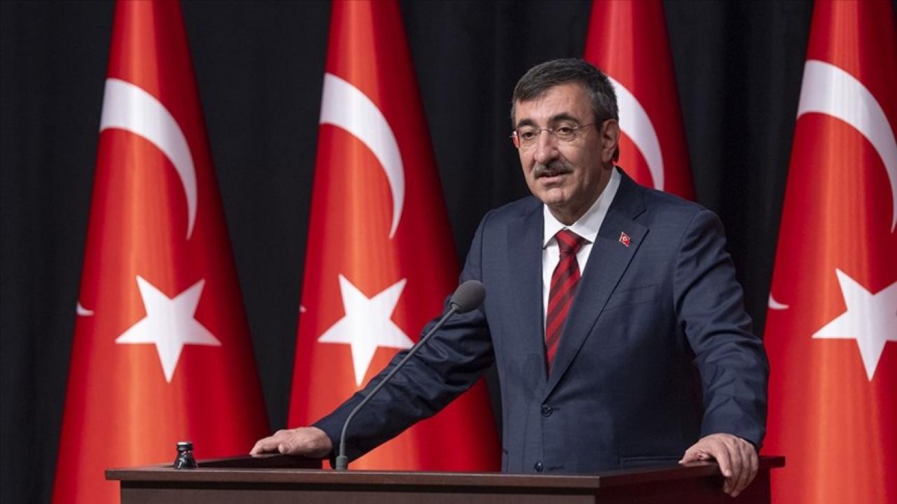 Cumhurbaşkanı Yardımcısı Yılmaz, ikinci çeyrek büyüme verilerini değerlendirdi