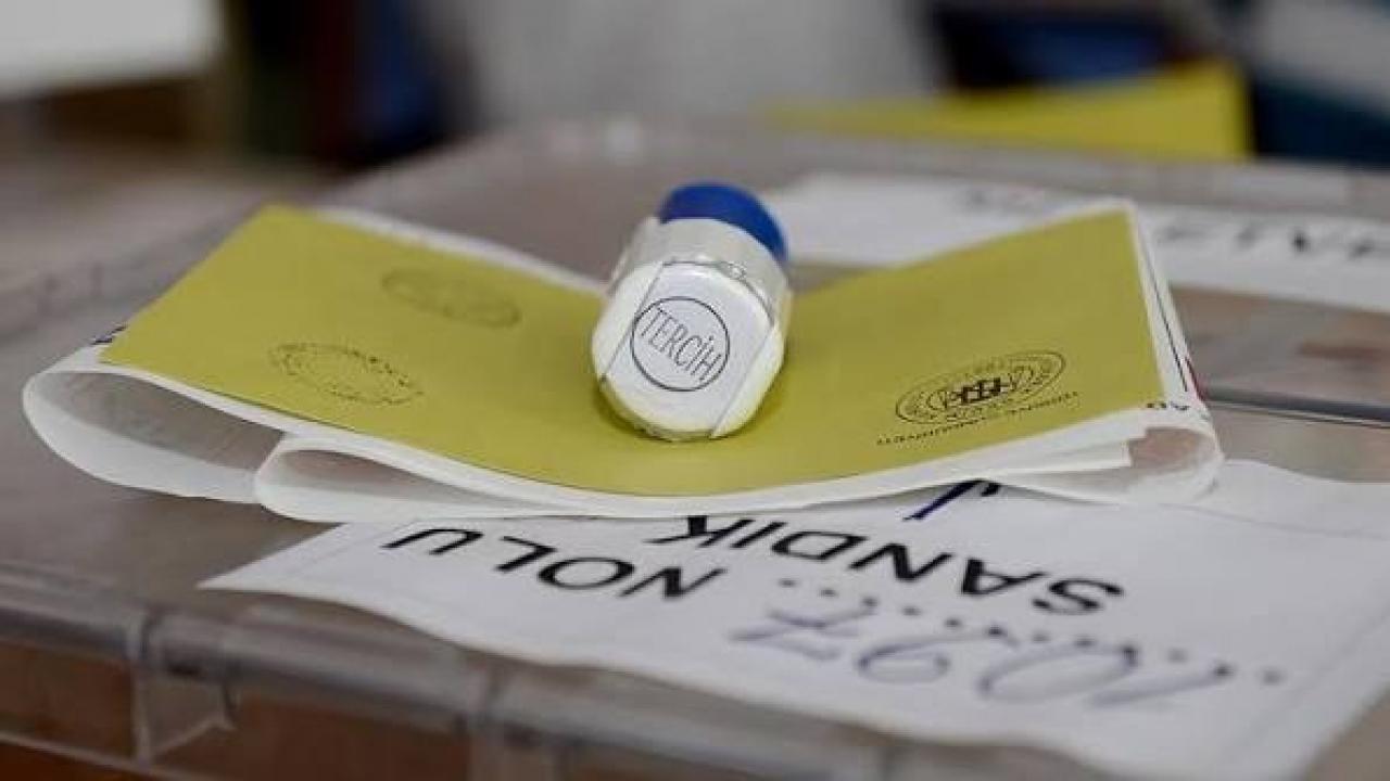 AK Parti zirvedeki yerini korurken CHP'de dev erime! Terörsüz Türkiye sürecine tam destek