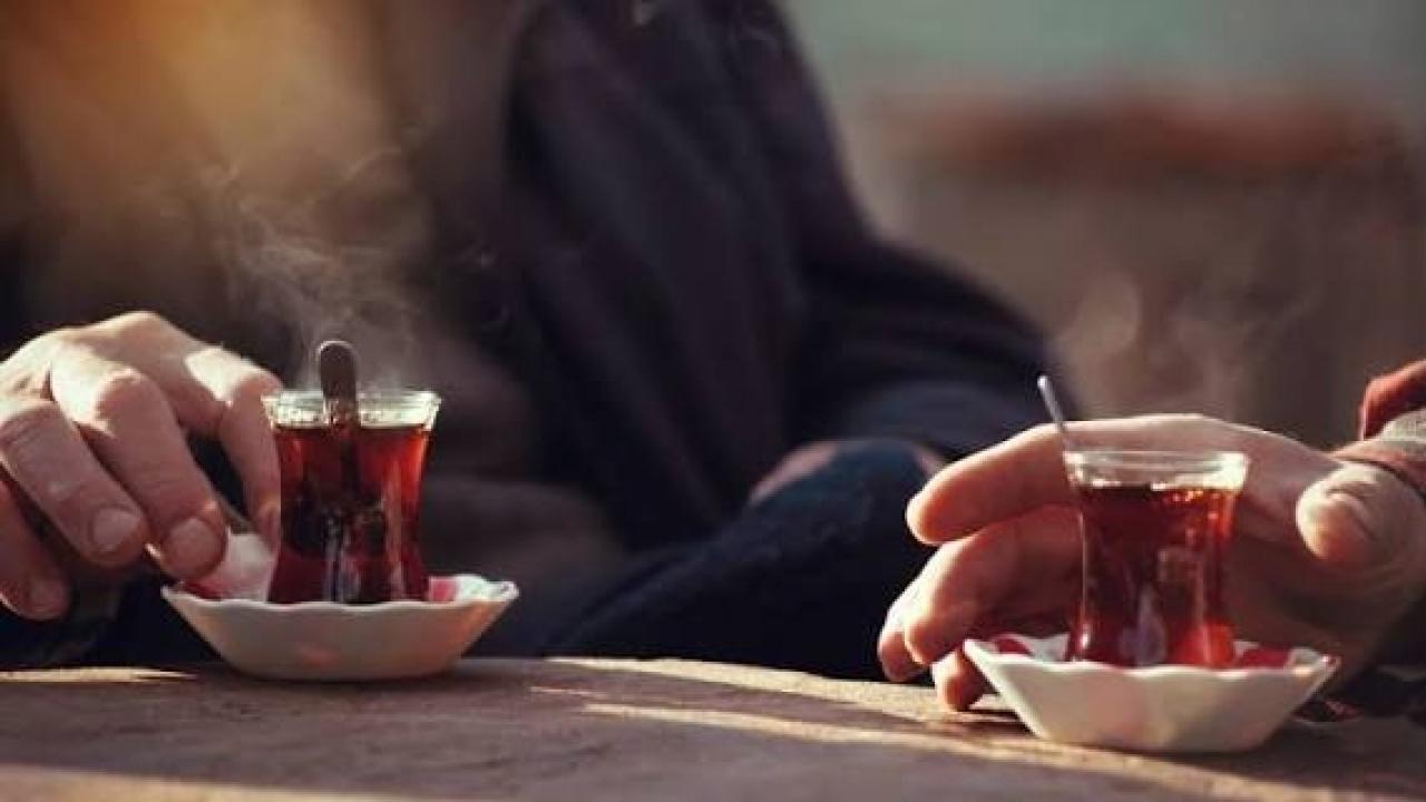 Sabah akşam içiyoruz ama bu faydalarını bilmiyoruz: Günde 2 fincan yeterli!