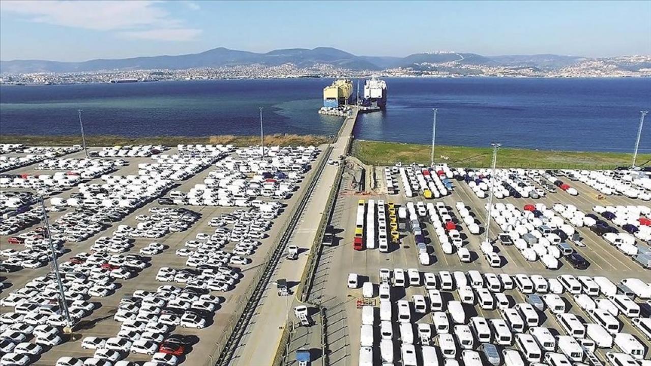 Ağustos ayının ihracat şampiyonu belli oldu: 2,8 milyar dolarlık satışla zirvede