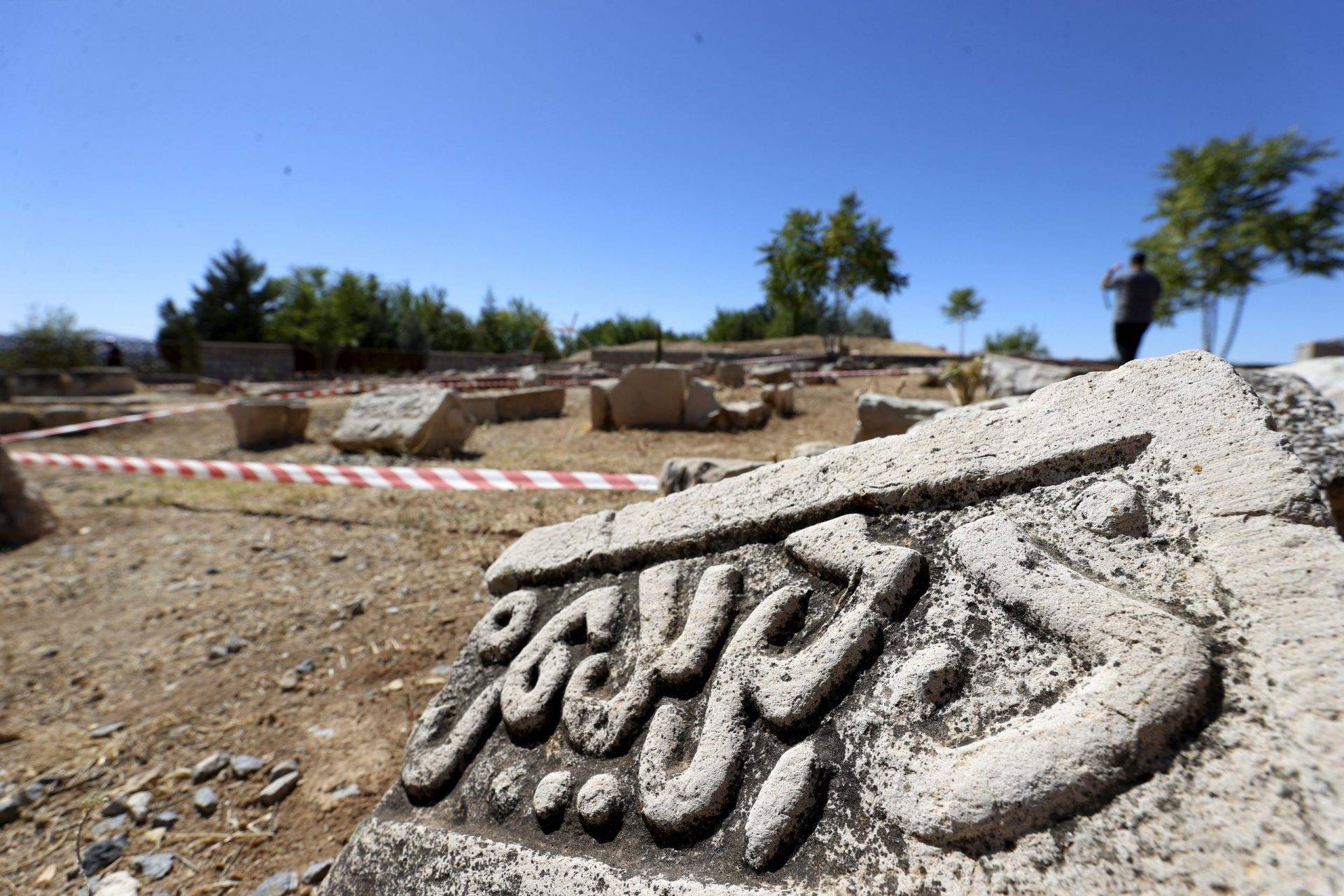 Malatya’da 112 dönümlük Selçuklu Dönemi mezarlığı turizme kazandırılıyor