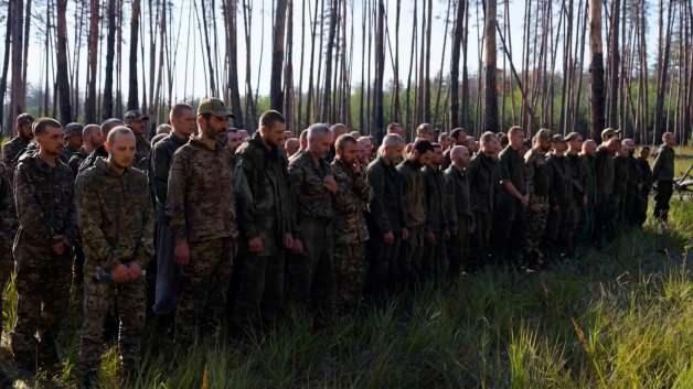 Donetsk hattında ağır darbe: 250 Rus askeri esir alındı