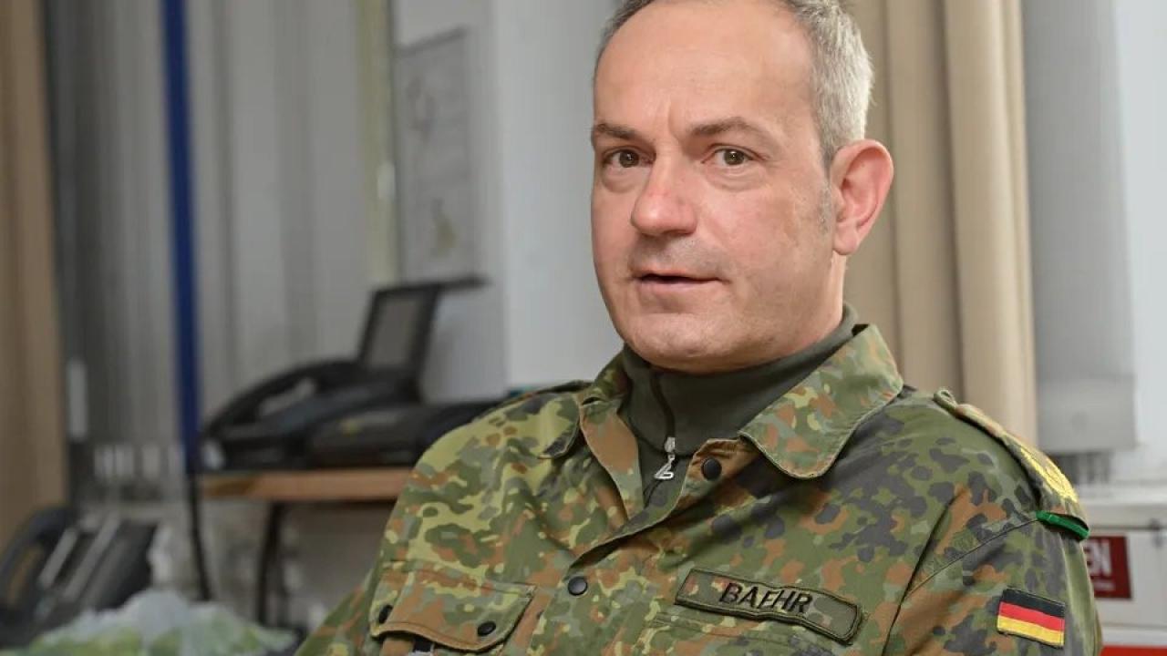 Alman istihbaratında büyük zafiyet: Sızdırılan numarayı kullanmaya devam ediyor