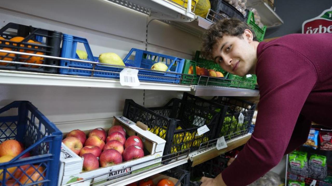 19 yaşında market açtı, boykot ürünlerini satmıyor!
