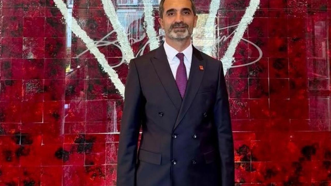 CHP Denizli İl Başkanı Ayhan Oran görevinden istifa etti