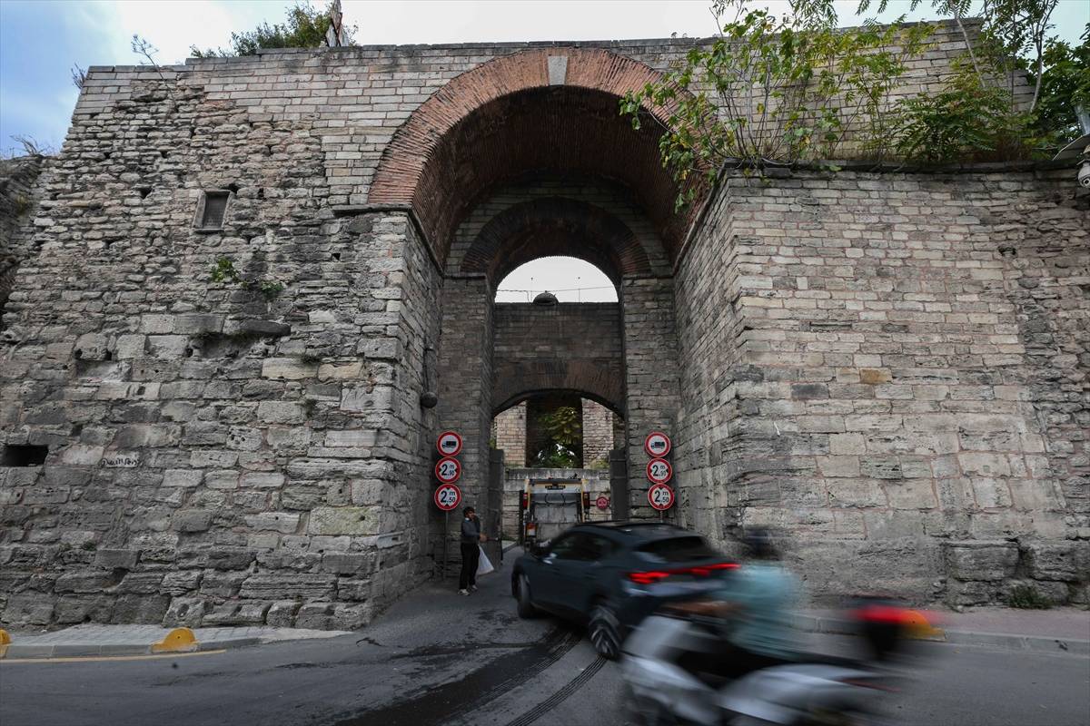 Osmanlı döneminde surlara asıldı, neden orada olduğunu bilen az: Bozdoğan Gürzü