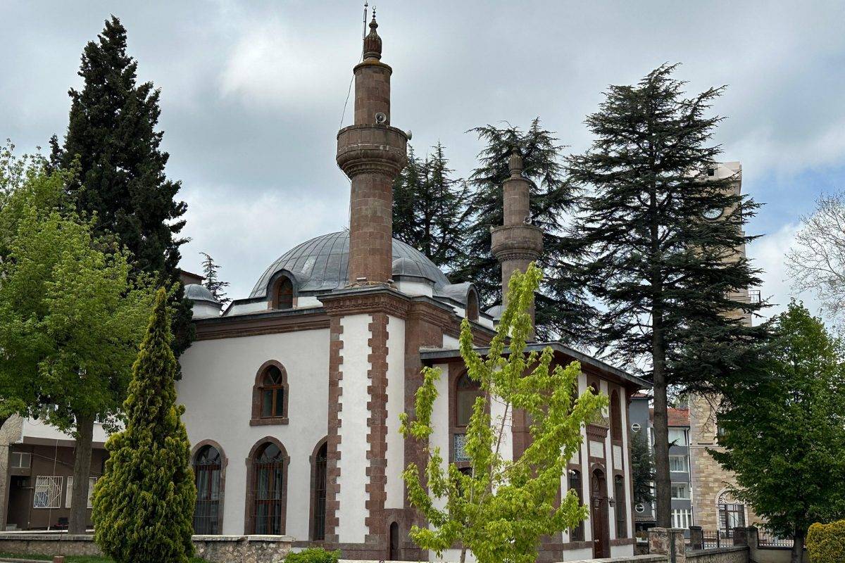 Söğüt’te tarihle mimarinin birleştiği nokta: Hamidiye Camii