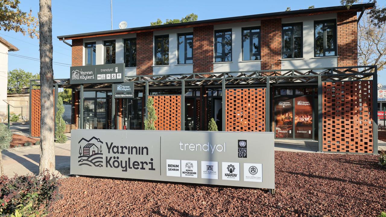 Yarının Köyleri Projesi büyüyor: 6’ncı dijital merkez Konya’da açıldı