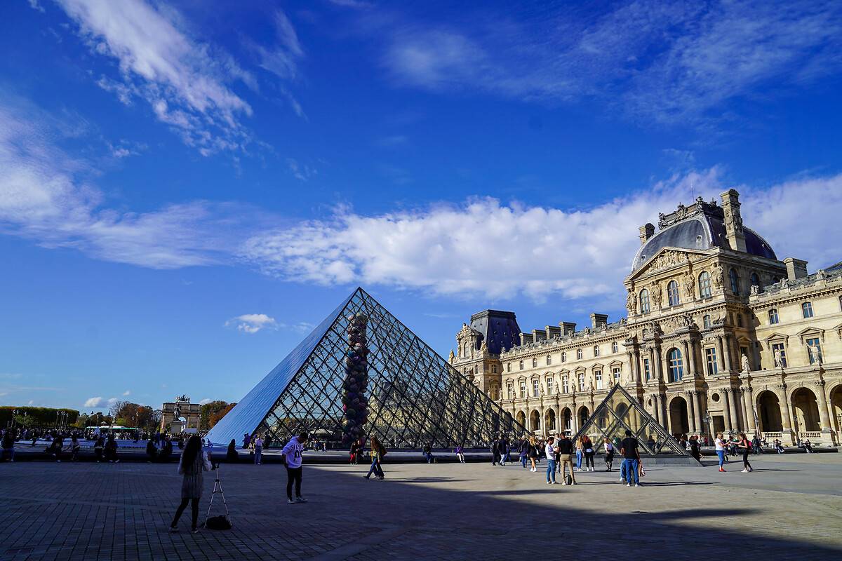 Dünyanın en ünlü müzesi kapanabilir: Louvre Müzesi müdüründen kritik uyarı