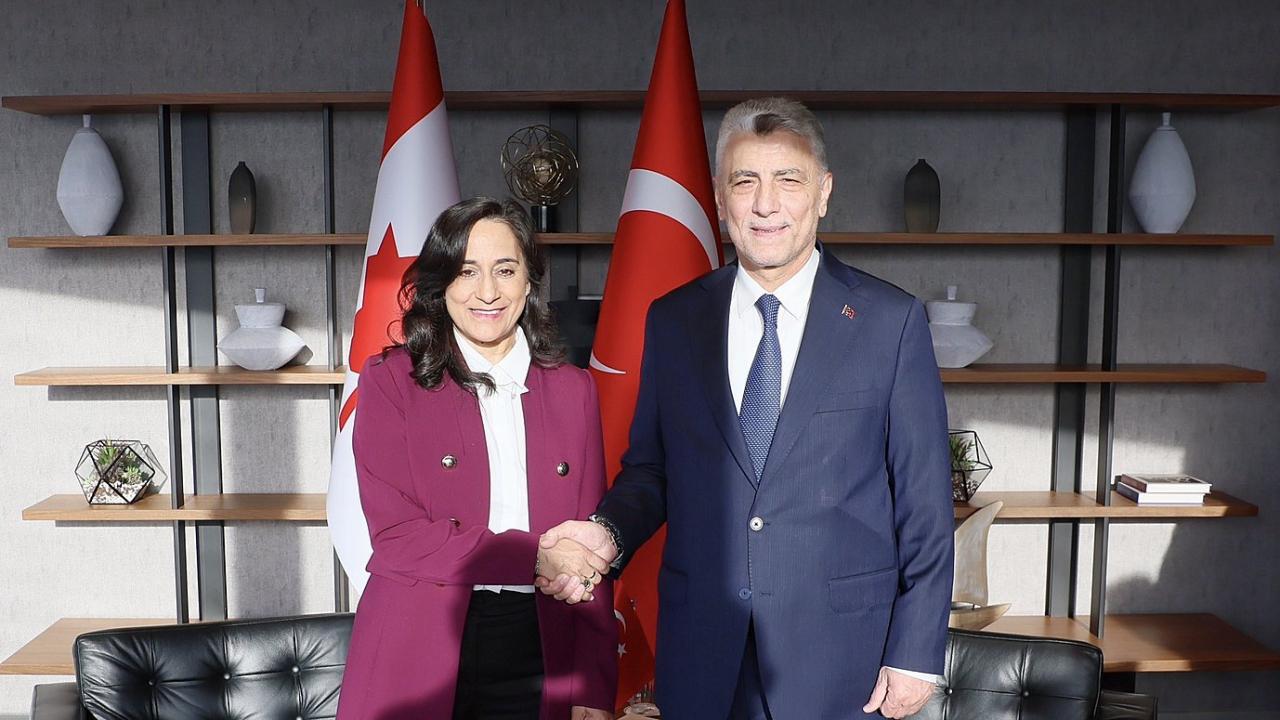Kanada ile dev ortaklık başladı! İmzalar resmen atıldı: Bakan Bolat paylaştı