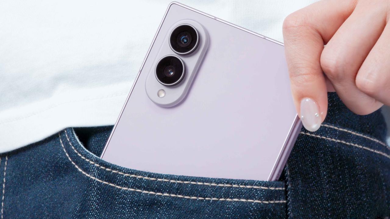 Samsung, katlanabilir telefonlarda dayanıklılığı 100’den fazla testle doğruluyor